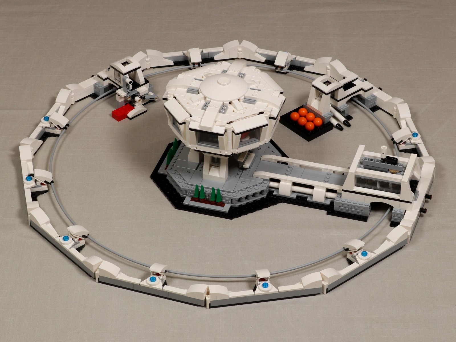 particle-accelerator-bricklink