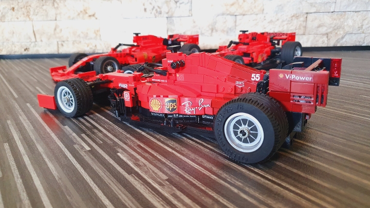 LEGO MOC Ferrari SF21 - F1 2021 by Cooter78nl