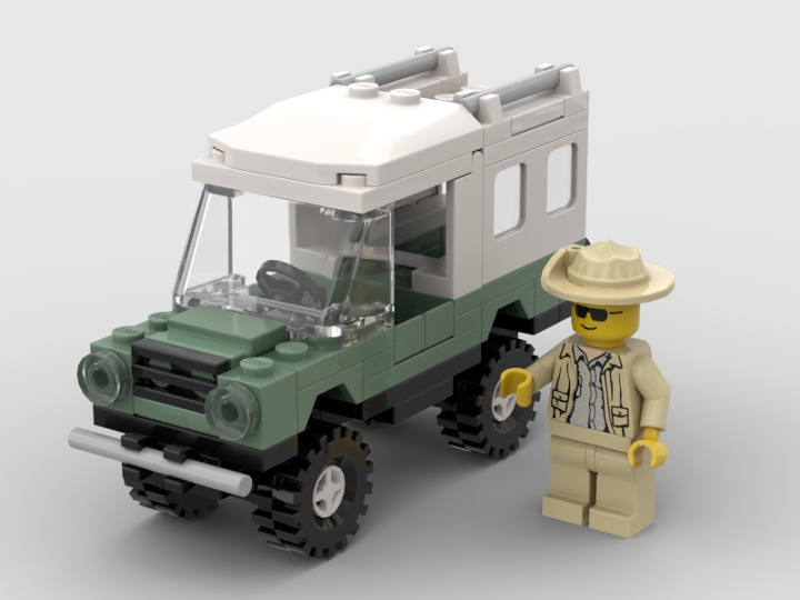 Classic Town Land Rover Defender from BrickLink Studio [BrickLink]