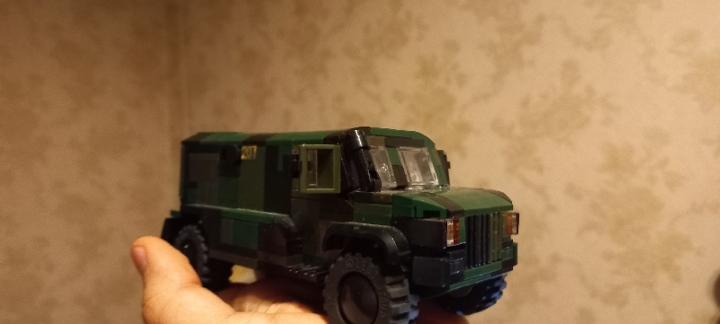 MRAP Custom Military APC set made with real LEGO® bricks