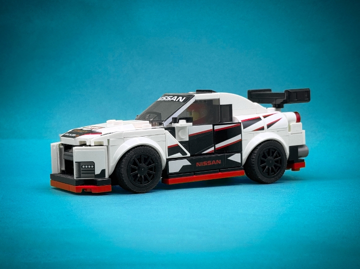 Nissan GT-R NISMO - 76896 from BrickLink Studio [BrickLink]