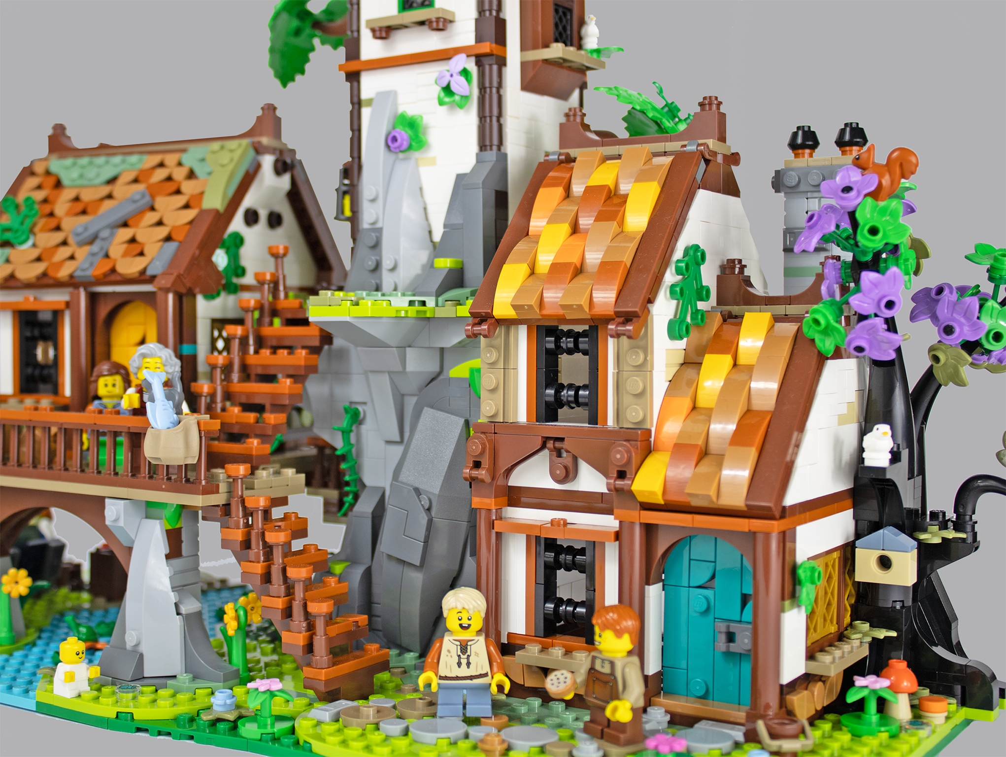 The Forest Village] [BrickLink]