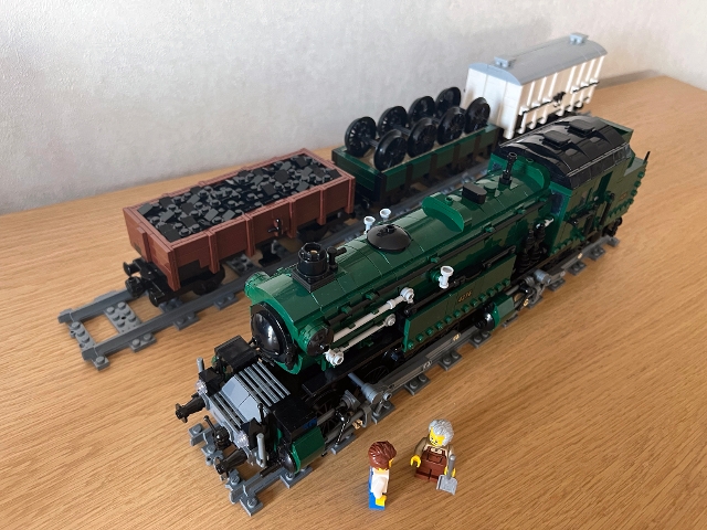 [Steam Locomotive Train] [BrickLink]