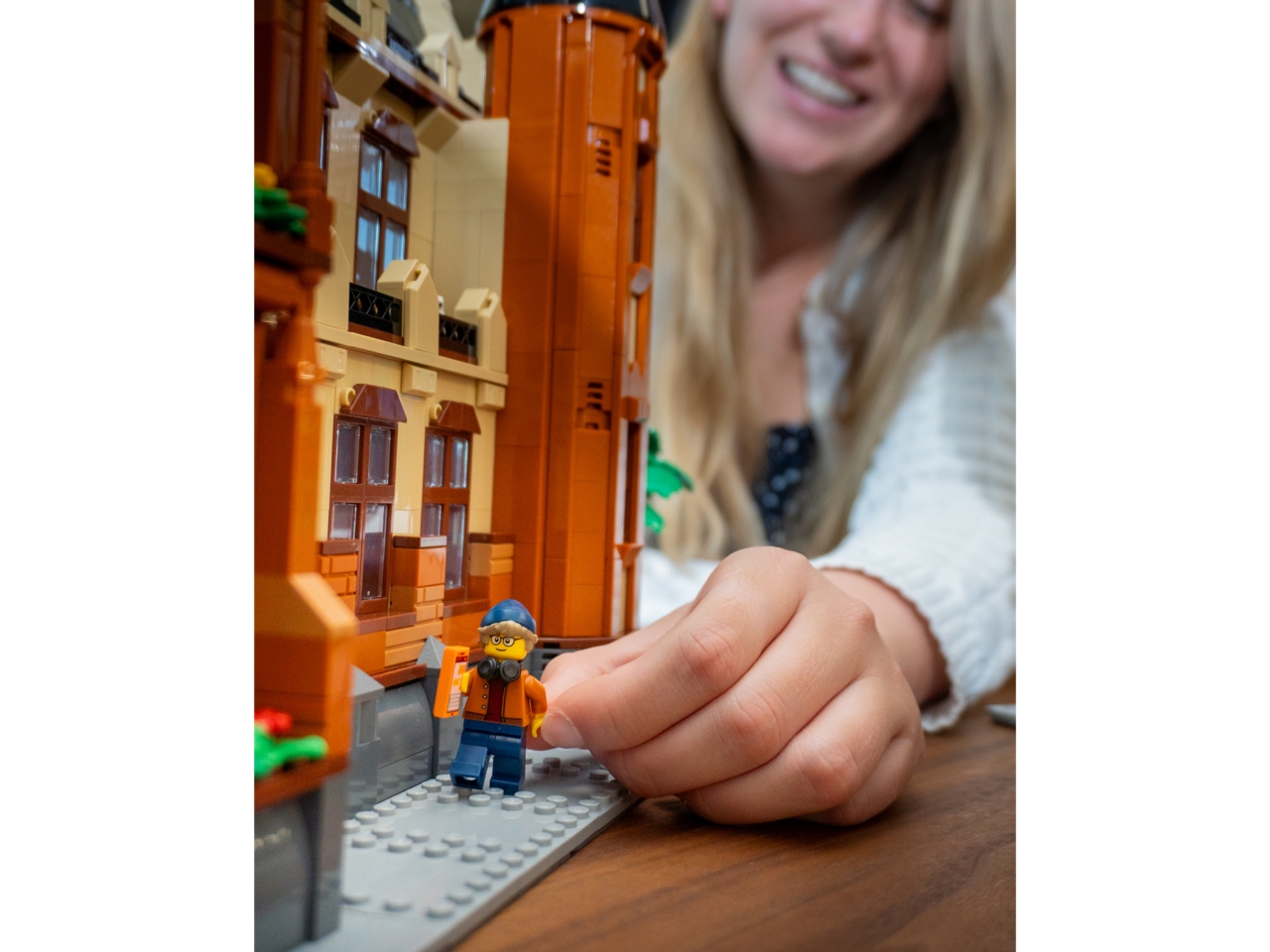 [University of Science] [BrickLink]