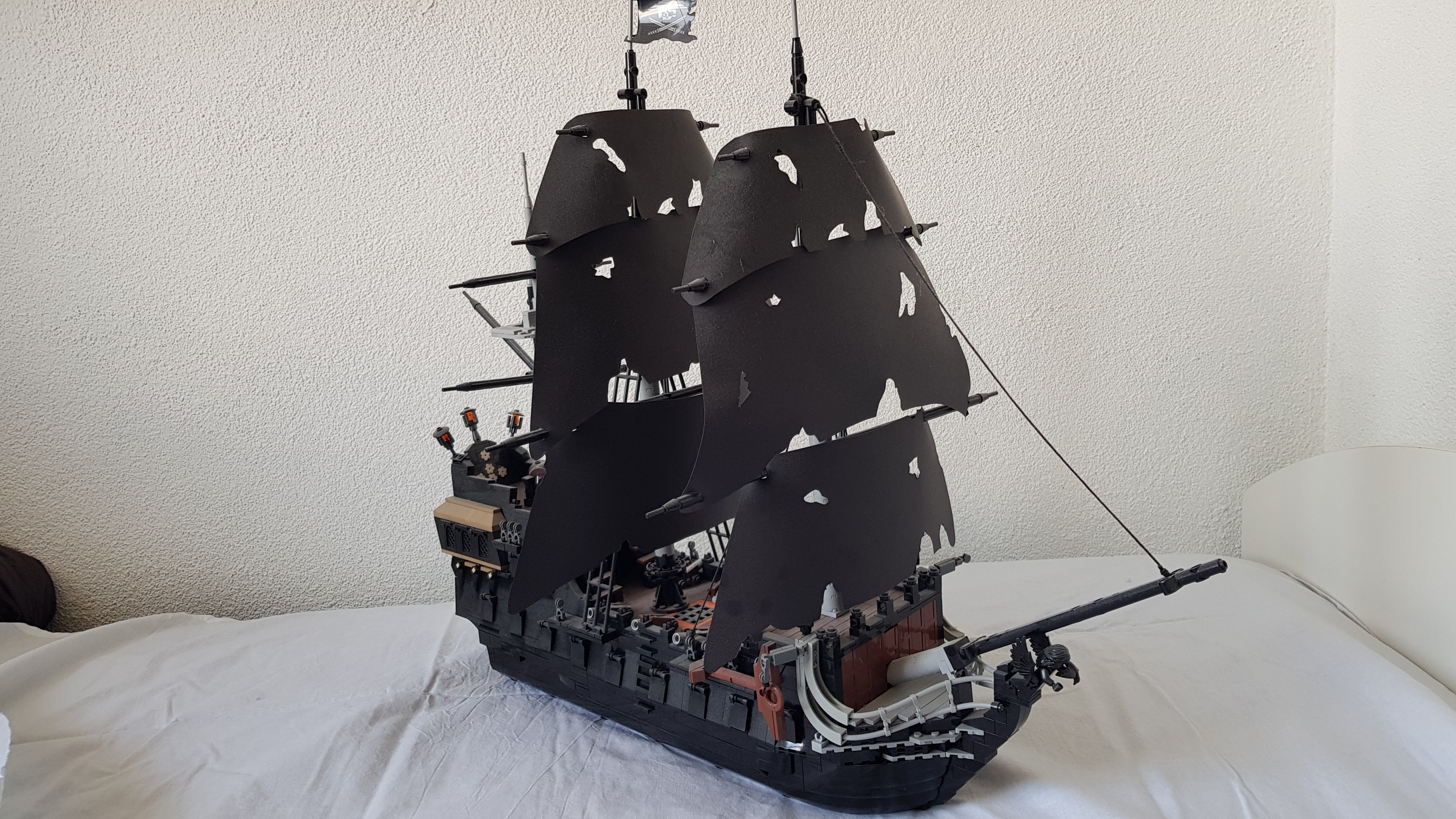 bricklink black pearl