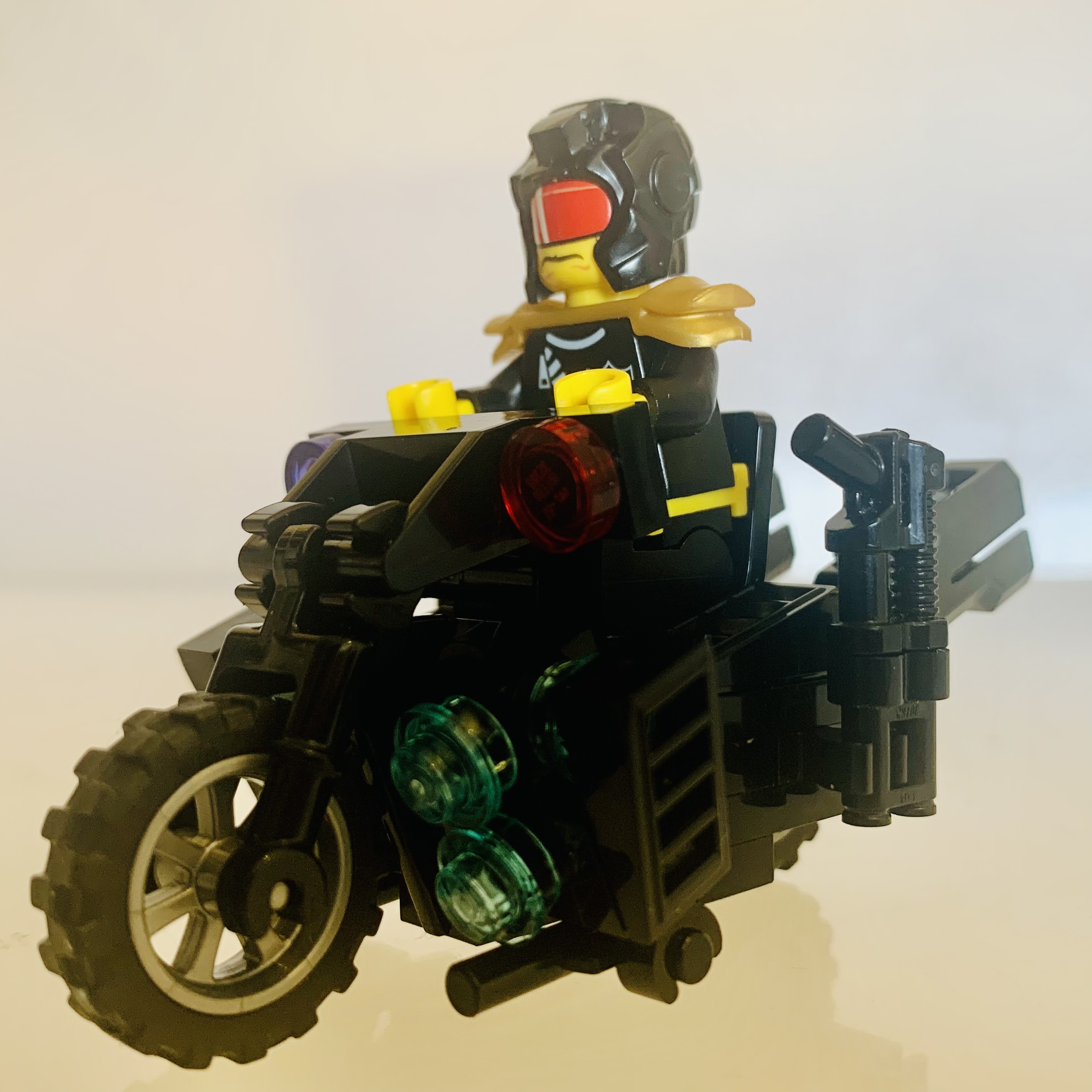 Judge Dredd and Lawmaster from BrickLink Studio BrickLink